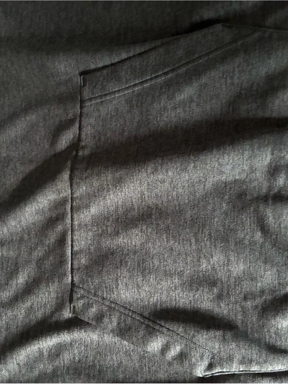 Nike Charcoal Gray and Black Men’s Therma/Fit Crew Sweatshirt